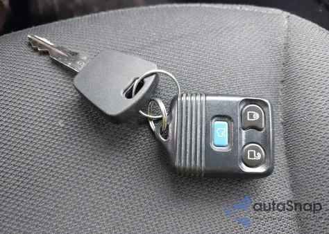 2017 Ford Police Interceptor z USA, uszkodzony, nr VIN 1FM5K8AR6HGD44460